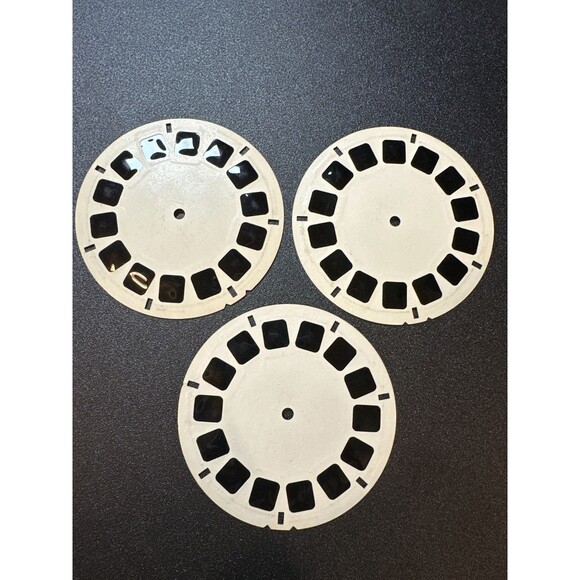 Vintage Peanuts View-Master 3 Reel Set Snoopy Charlie Brown B5361-63 - Picture 2 of 5